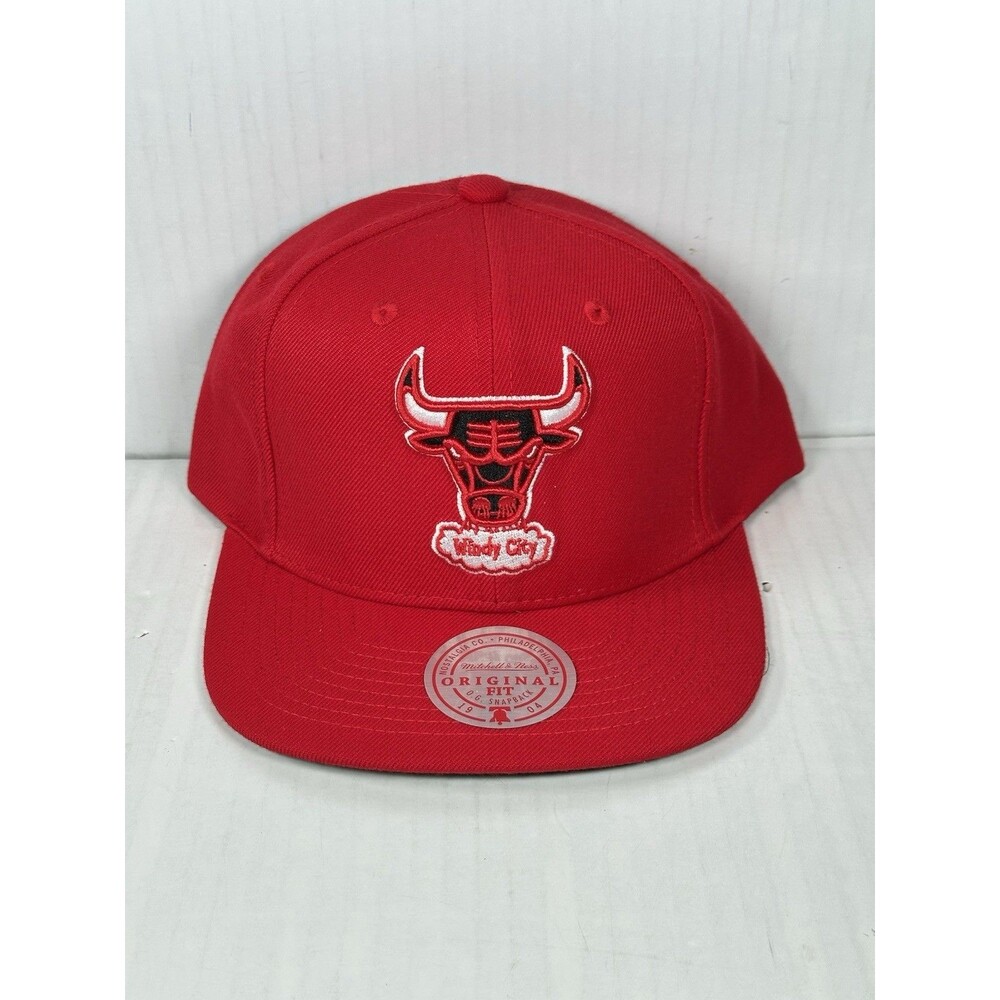 Mitchell & Ness Chicago Bulls NBA Original Fit Snapback Hat Red Ground 2.0 NWT